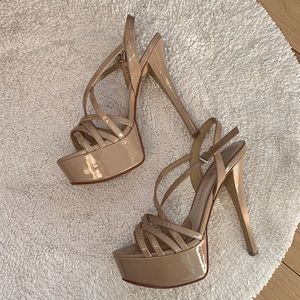 CHINESE LAUNDRY HEELS